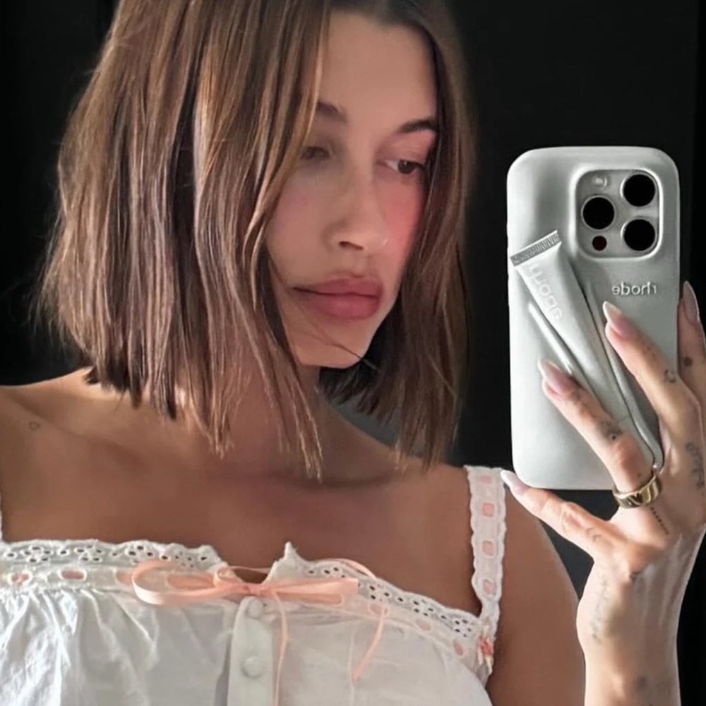 Rhode iPhone 15 lip case